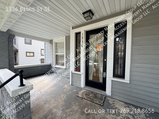 Photo - 1336 Bemis St SE