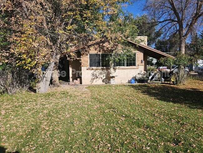 Building Photo - 204 Edison Ave