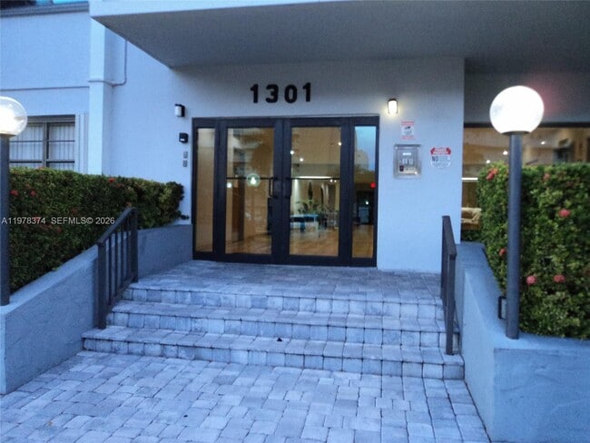 Photo - 1301 NE 7th St Unit 511