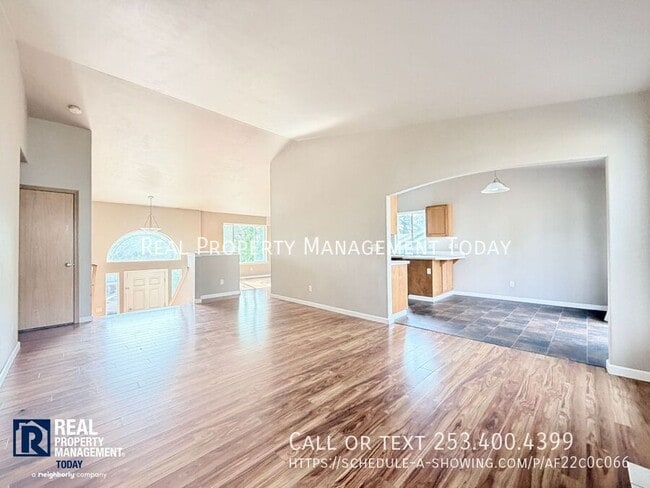 Photo - 18610 85th Ave E