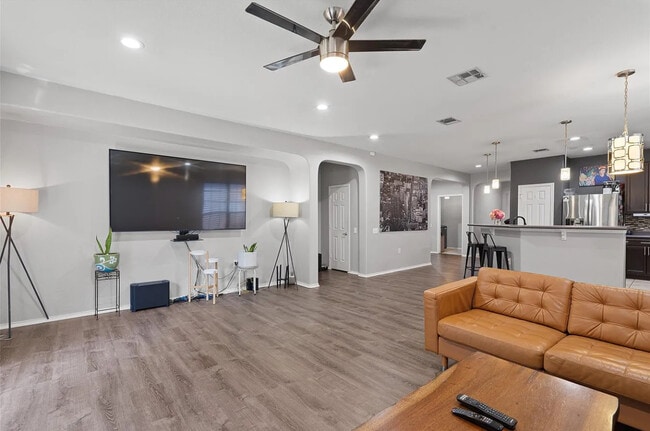 Photo - 9132 Ipswich Bay Dr