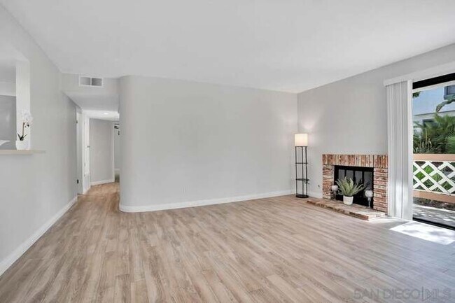 Photo - 9346 Twin Trails Dr Unit 104