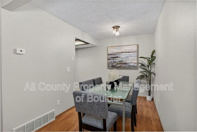 Photo - 2865 Sundown Ln