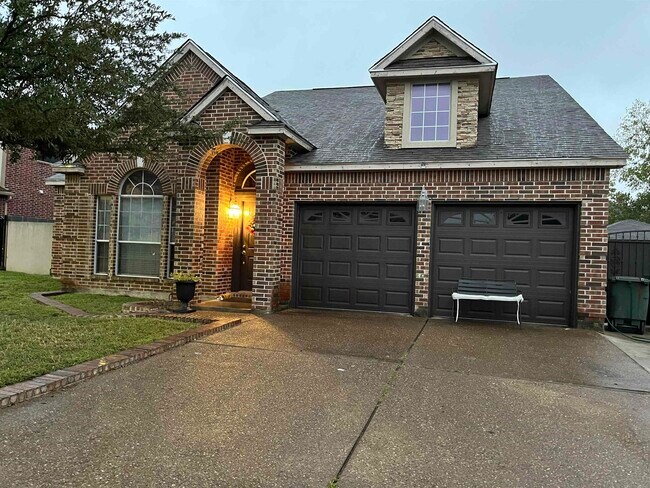 Photo - 2813 Patron Loop