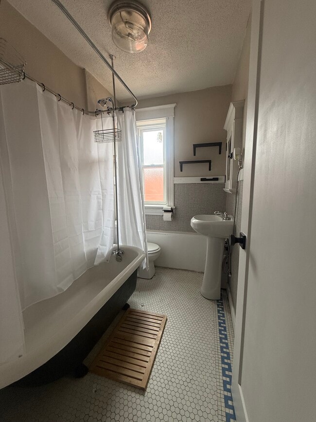 Photo - 3926 Utah St Unit FL 2