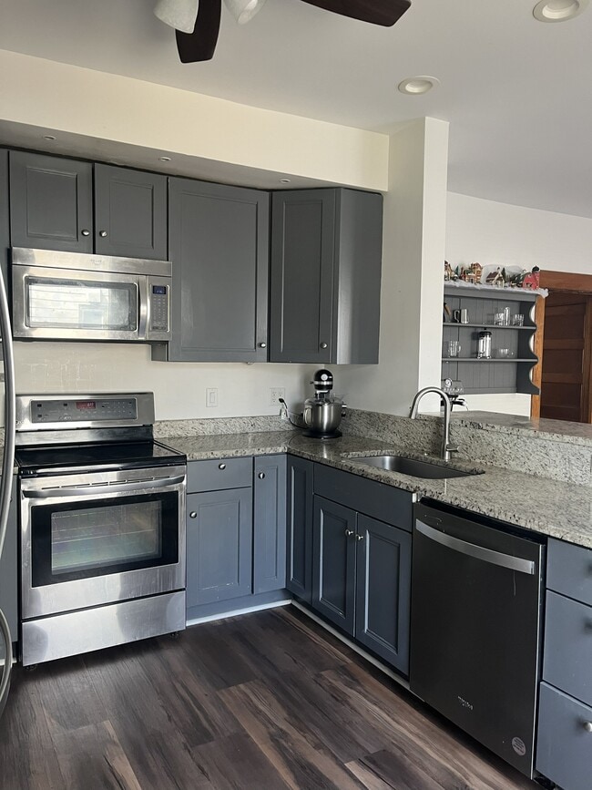 Photo - 1606 Hewitt Ave Unidad 1