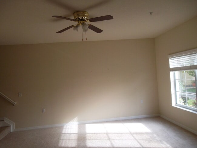 Photo - BEAUTIFUL TOWNHOME IN GATED COMMUNITY