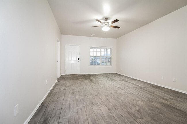 Photo - 1317 Granite Ln