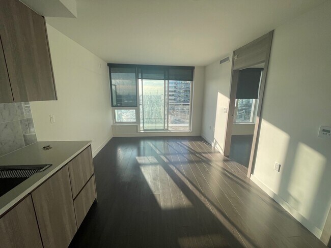 1207-433 SW Marine Drive