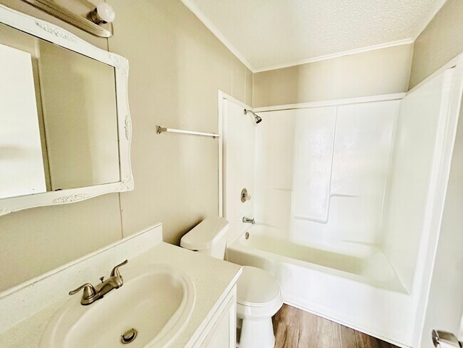 2 Bedroom bathroom