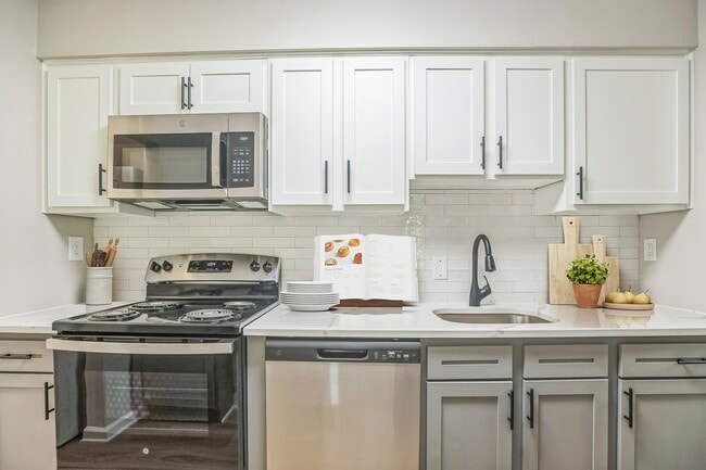 Photo - Ramblewood Village