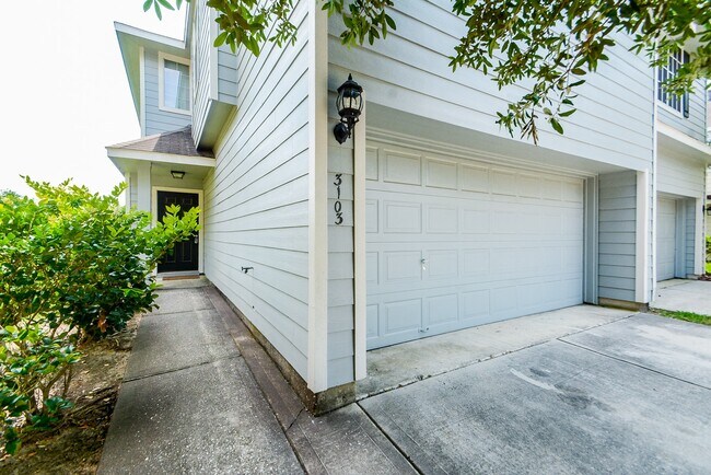 3103 Atherton Canyon Ln