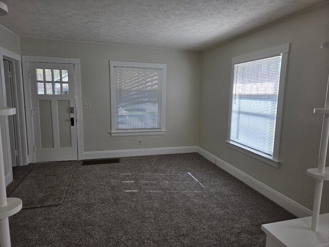 Photo - 2209 Cooper Ave