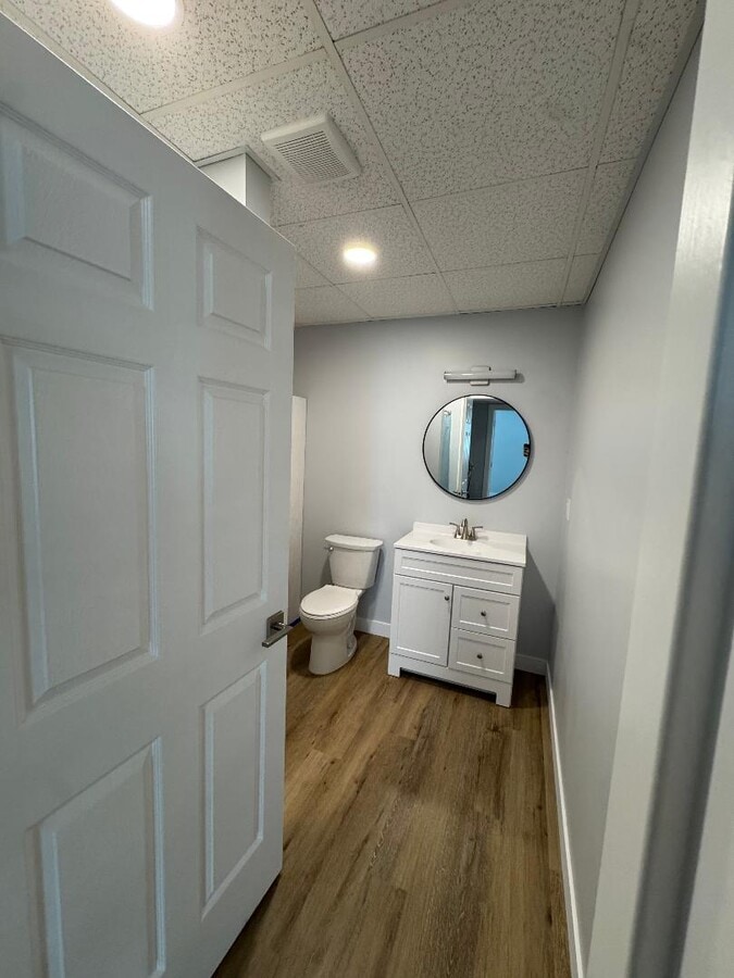 Photo - 249 S Benzie Blvd Unit Apt 1