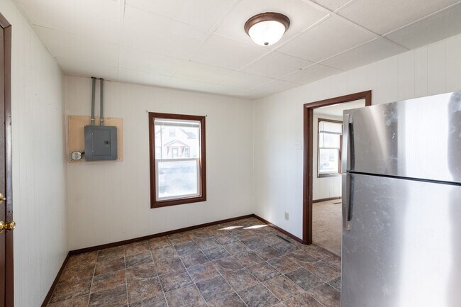 Photo - 602-604 9th St N Unit 602