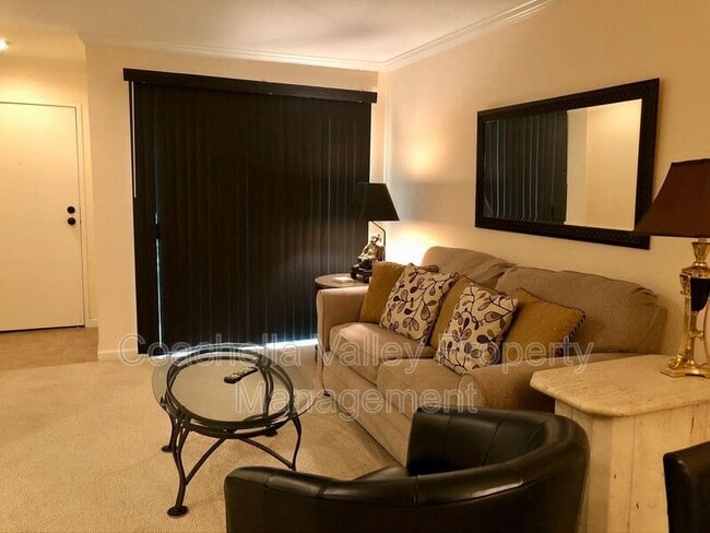 Photo - 701 Los Felices Cir W