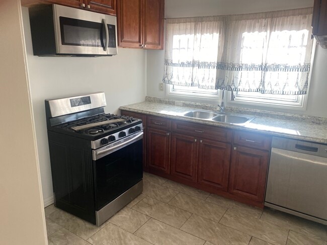 Photo - 2050 S Garth Ave Unit 2050 S Garth Ave