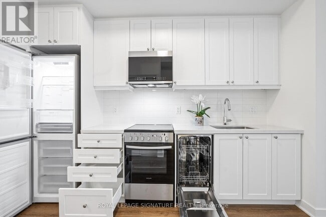 Photo - 51 Clarington Blvd Unité 530