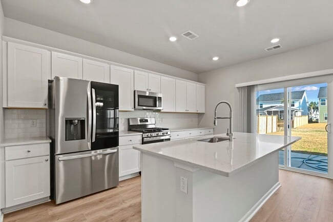 Photo - 3 Bedroom, 2.5 Bathroom Home in Summers Corner - Summerville