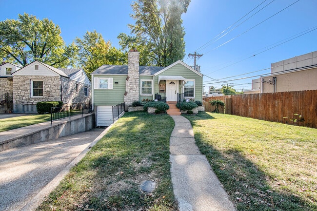 Photo - 8754 Florence Ave