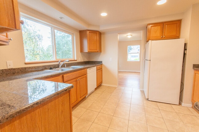 Photo - Charming 2-Bedroom, 2-Bathroom House on So...