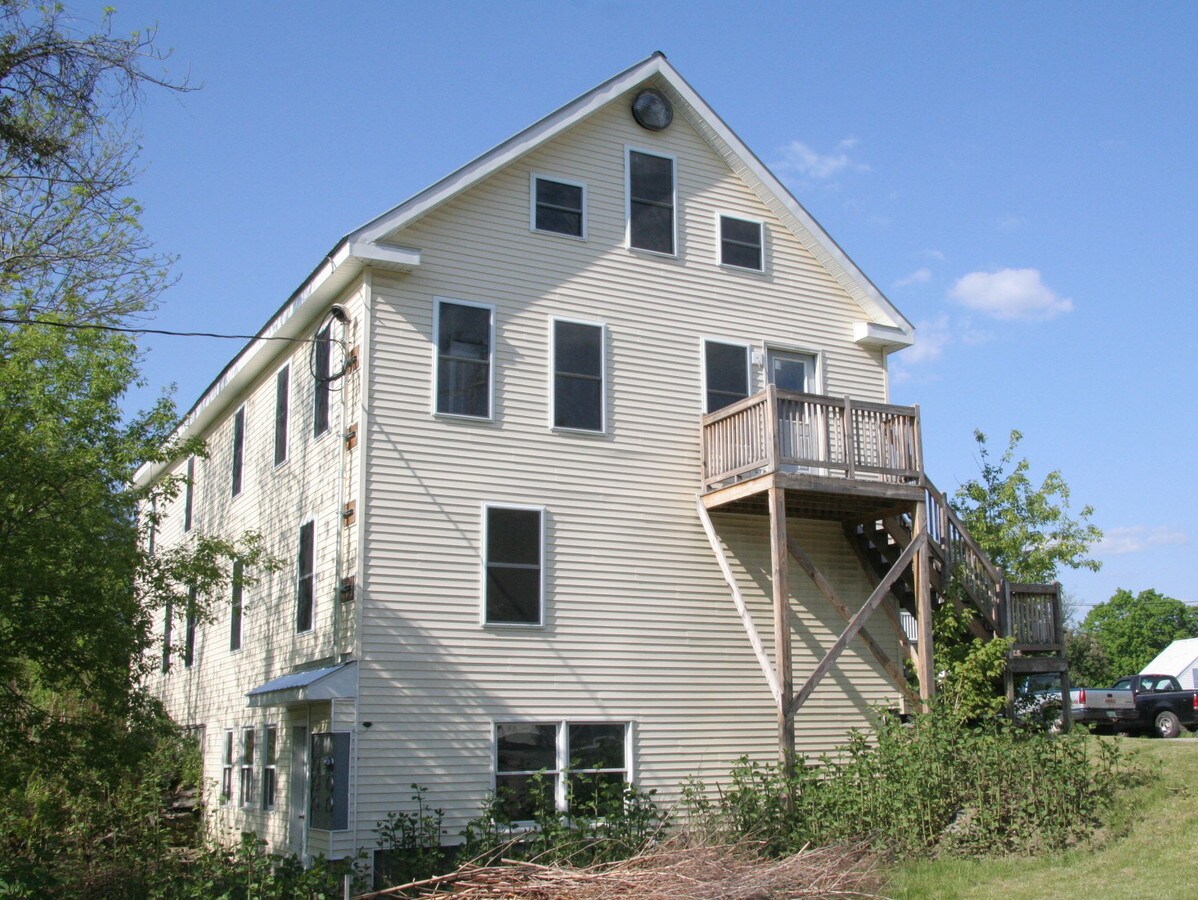 Photo - 6039-6041 Memorial Dr