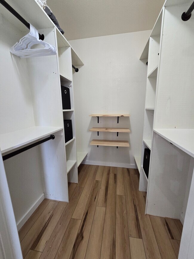 Photo - 2465 Theresea Ln