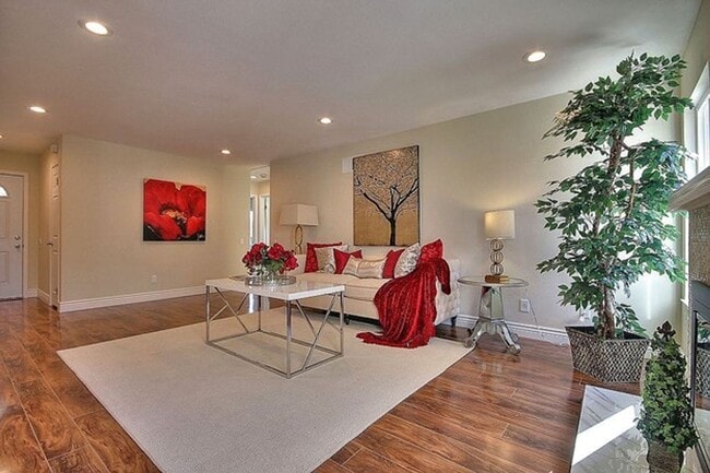 118 Pagosa Way