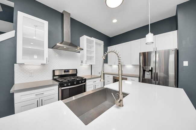 Photo - 1411 Boswell St