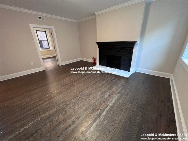Photo - 72 Longwood Ave Unit 3