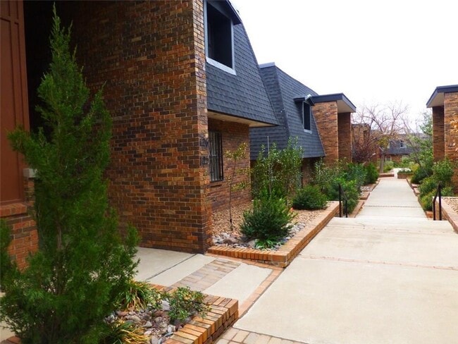 Photo - 4800 N Stanton St Unit 126