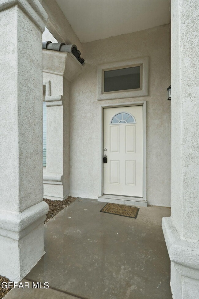 Photo - 664 Paseo Modesto Dr