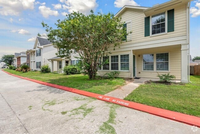 Building Photo - 19511 Fletcher Way Dr Rental