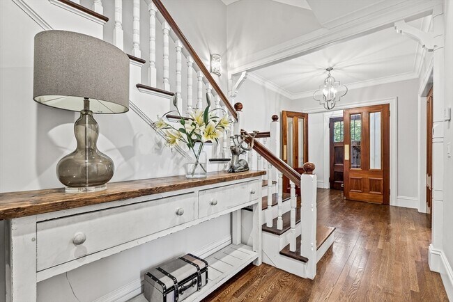 Photo - 65 Church St