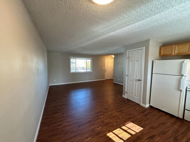 Photo - 903 Hersinger Pl Unit D