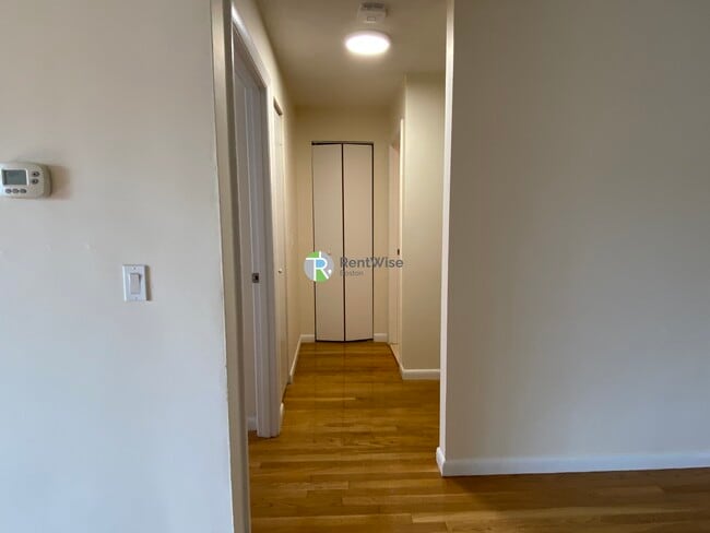 Photo - 222 Babcock St Unit 4E