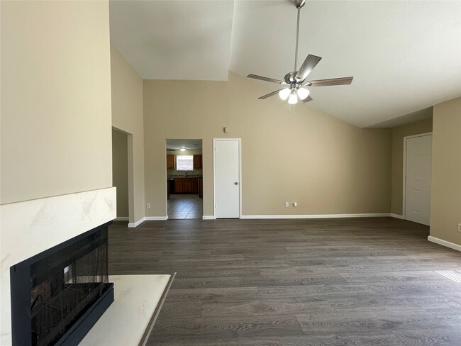 Photo - 3611 Shadow Trail