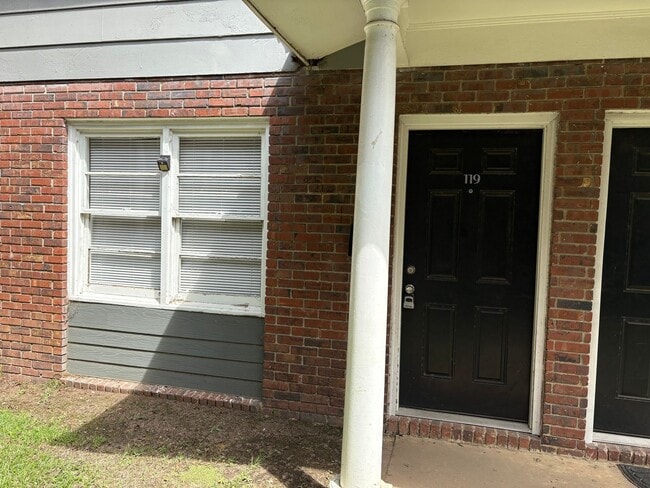 Building Photo - 131 Wall St Unit 119