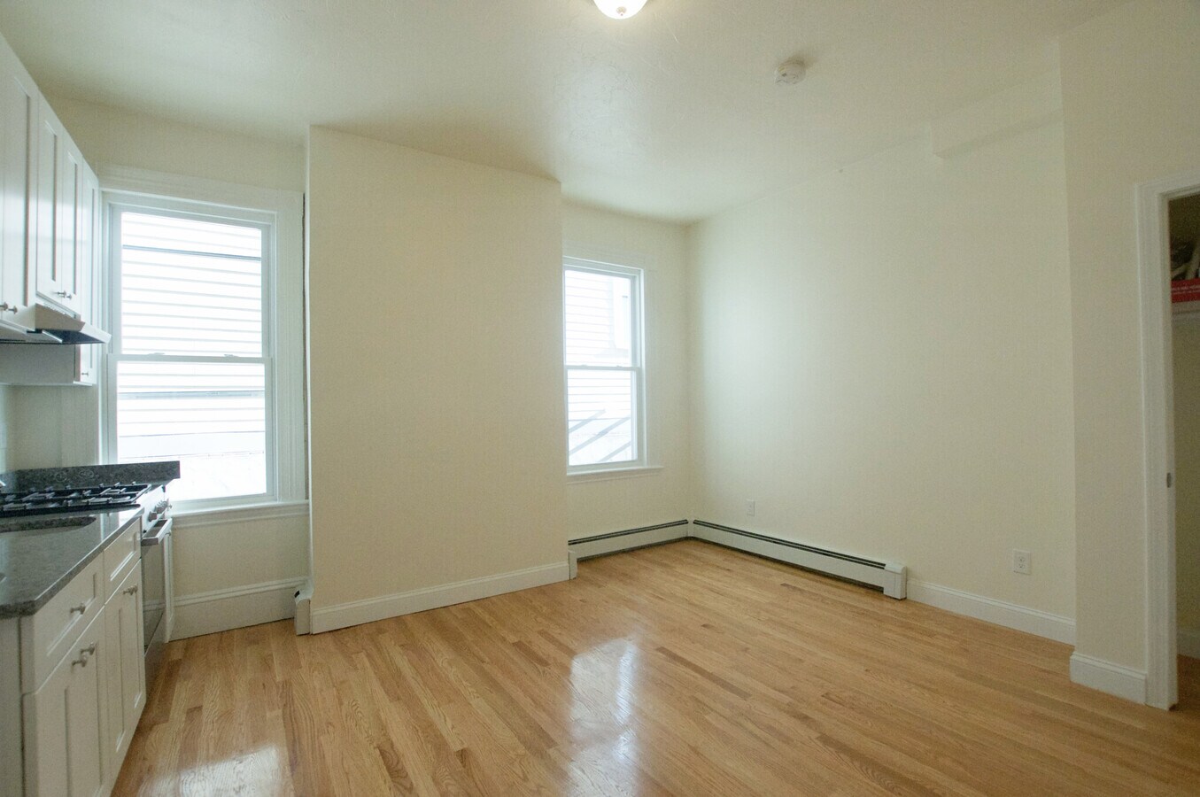 Photo - 518 E Broadway Unidad 5