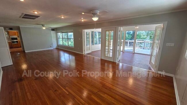 Photo - 205 Catherine Ave