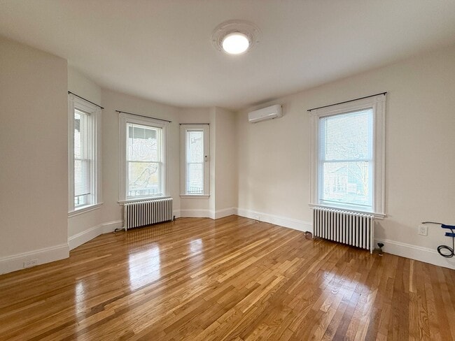 Photo - 60 Park St Unit 60 Park St. 3