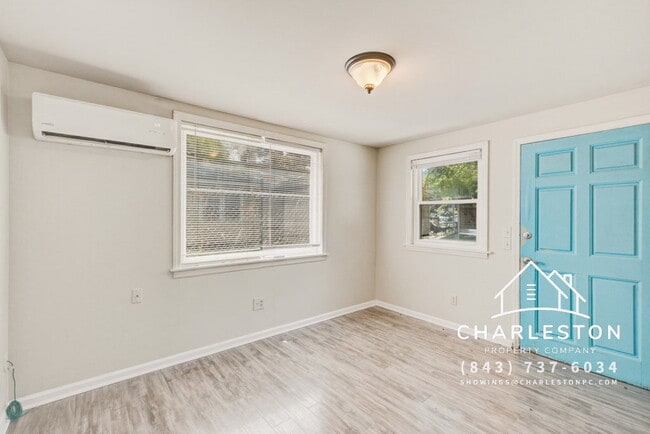 Photo - 1833-C Orangeburg St - Available Now