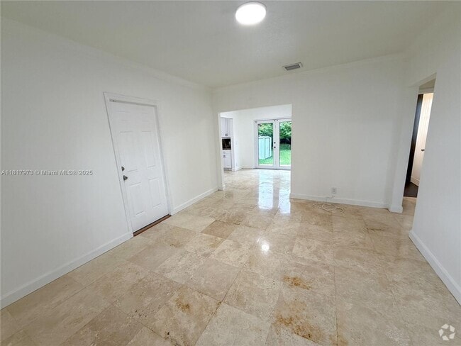 Building Photo - 2975 SW 25th Ter Rental