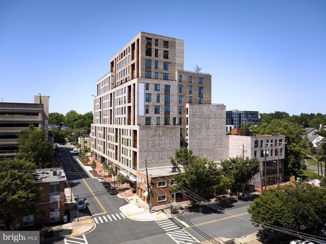 Photo - 4909 Auburn Ave Unit 1101