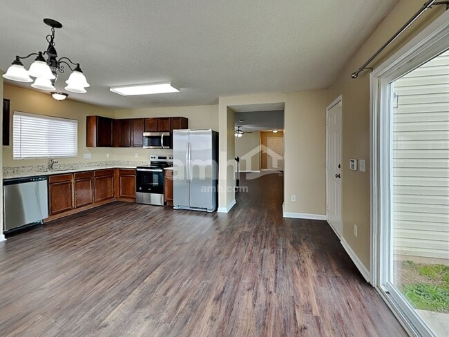 Photo - 6020 Namozine Ct