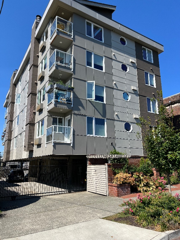 Photo - 215 14th Ave E Unit 101