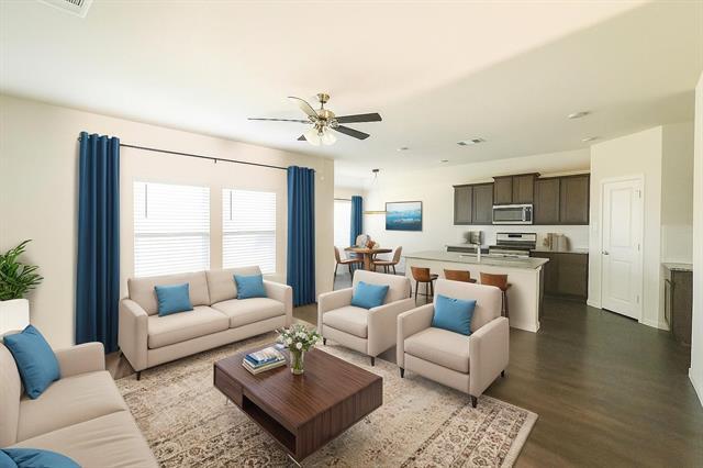 Photo - 612 Stampede Ln House