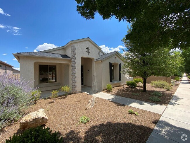 Building Photo - 1009 Cloud Cliff Pass Rental