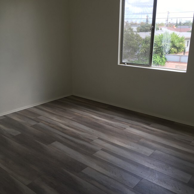 Dormitorio 2 - 11702 Crenshaw Blvd Unidad D