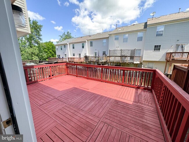 Photo - 20910 Butterwood Falls Terrace